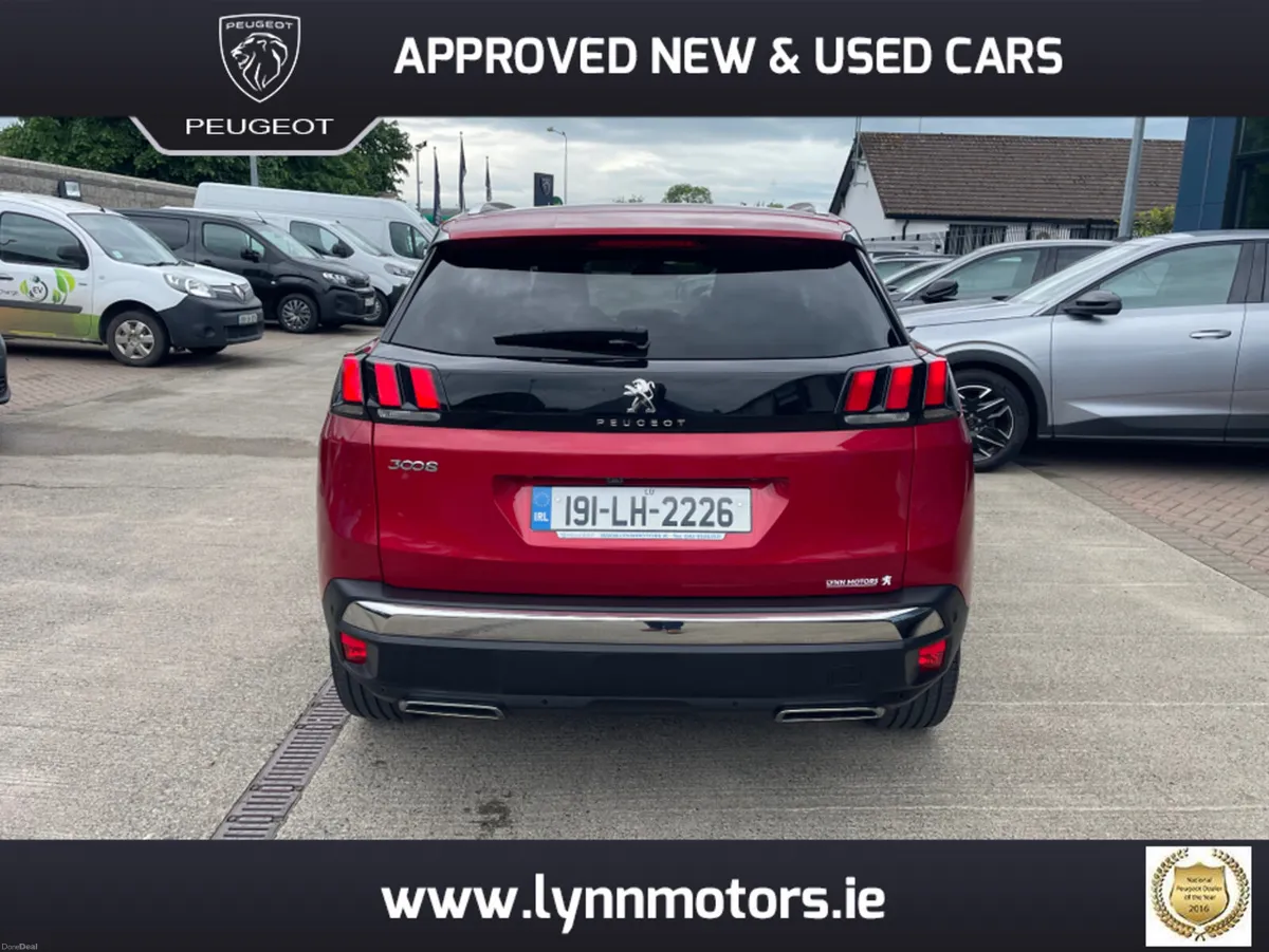 Peugeot 3008 ALLURE 1.2 130 6.2 4DR - Image 4