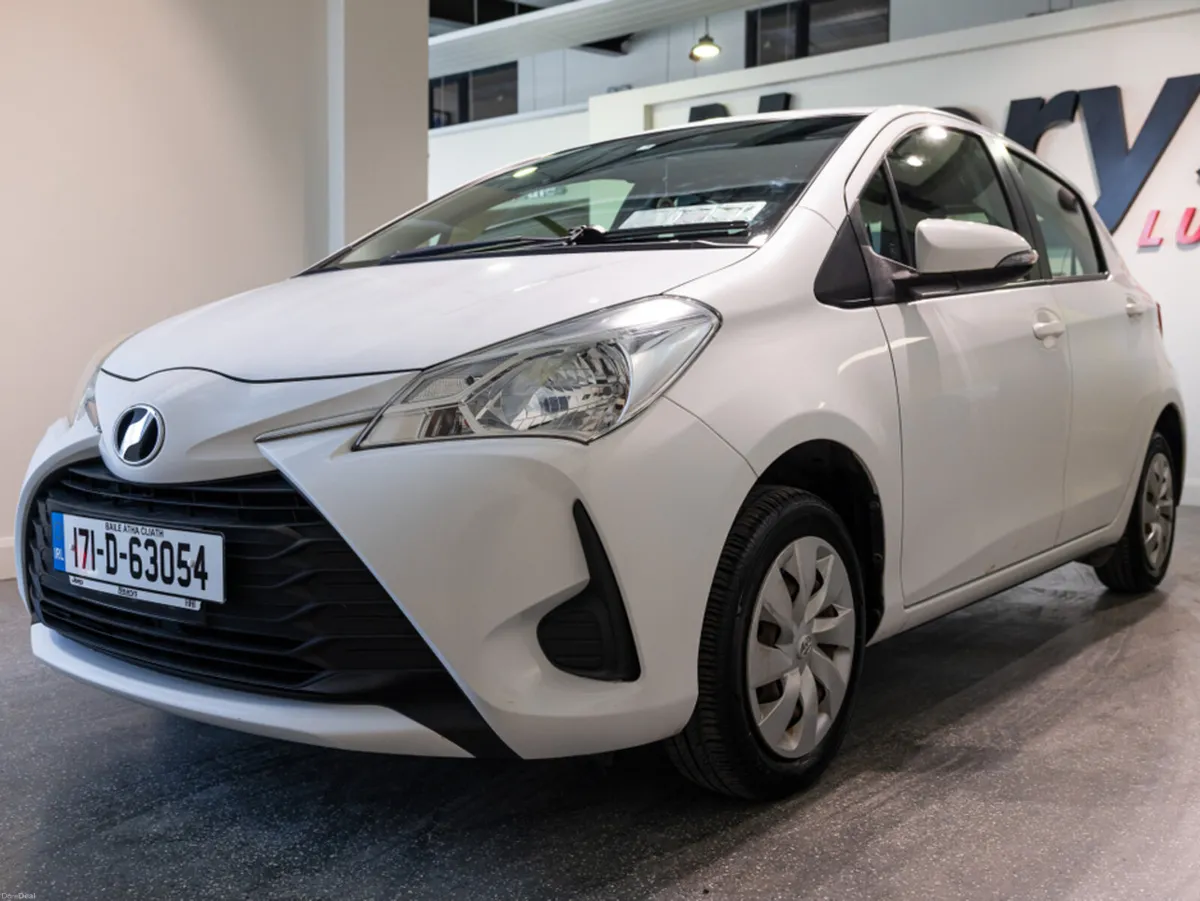 Toyota Vitz DBA-KSP130 5DR AUTO - Image 3