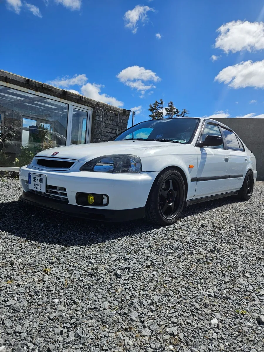 Honda Civic 1999 - Image 1