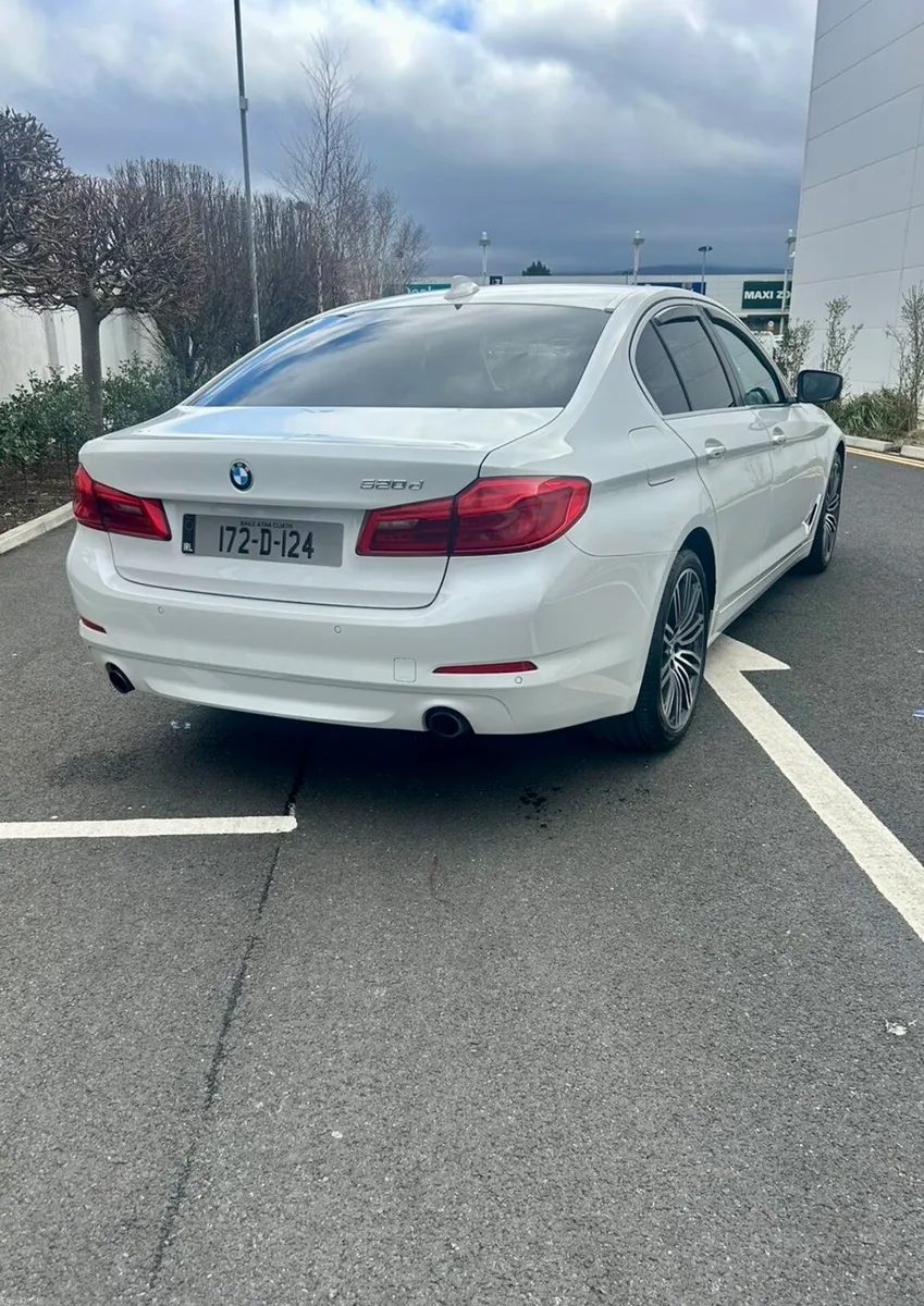2017(172) BMW 520D SE AUTOMATIC HiSpec NCT 05/27 - Image 3