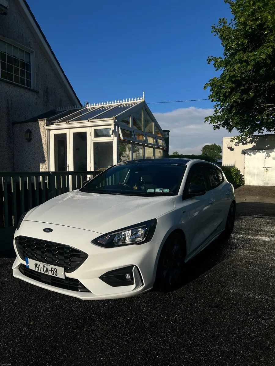 2019 Ford Focus ST-Line 1.0 Ecoboost - NCT 2027 - Image 1