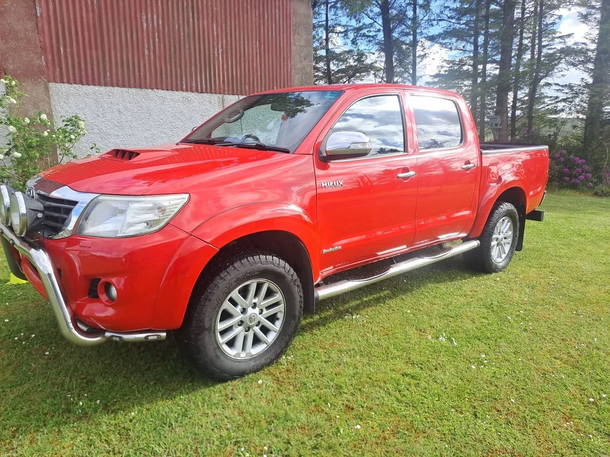 Toyota Hilux 2016 - Image 1