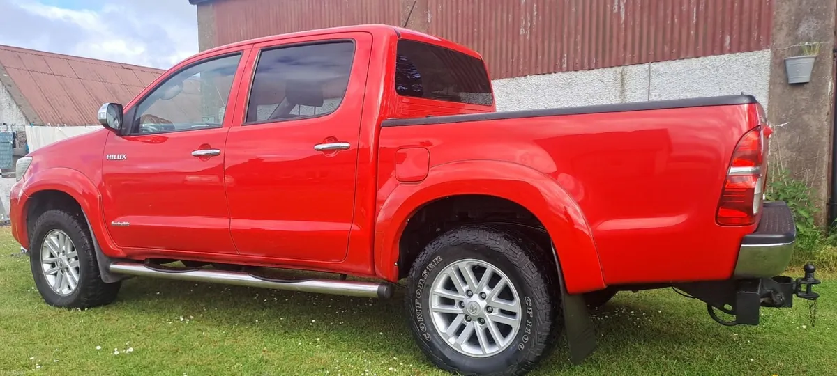 Toyota Hilux 2016 - Image 4