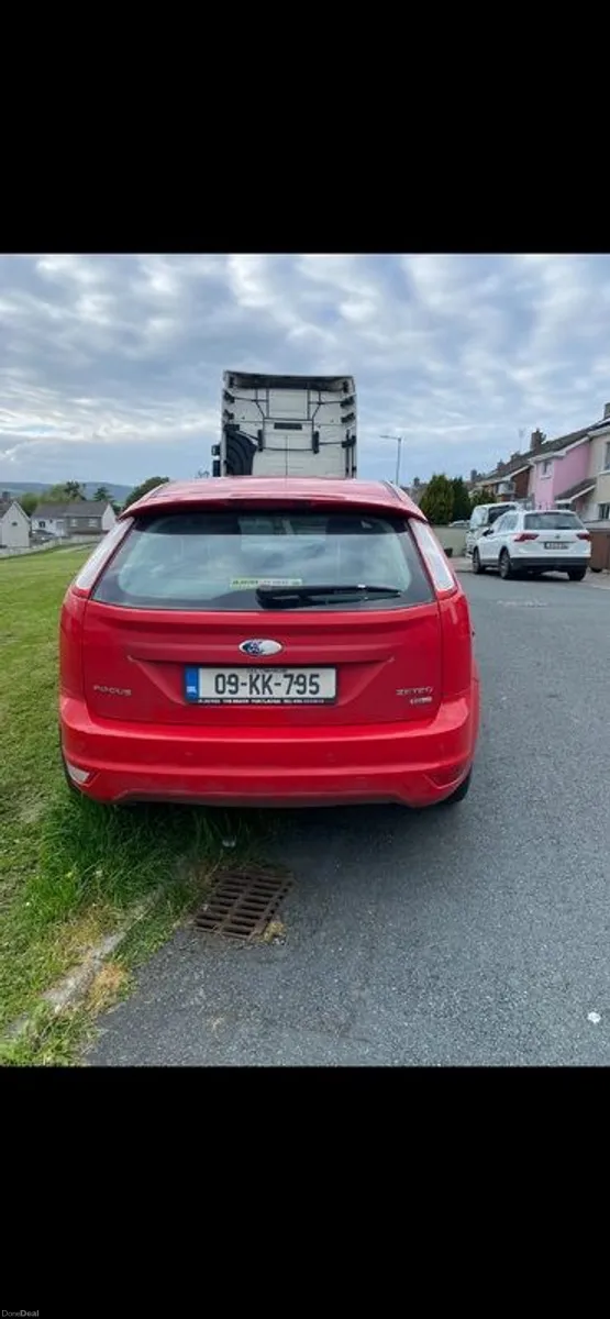 2009 Ford Focus - Image 1