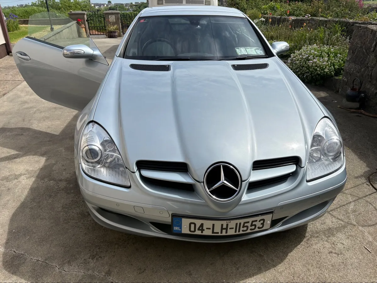Mercedes-Benz SLK 2004 - Image 1