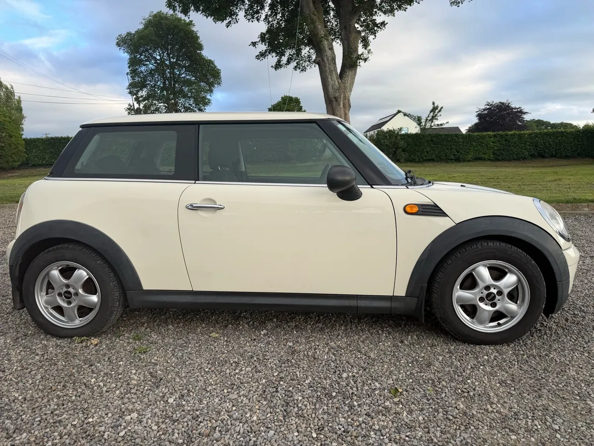 2009 Mini One 1.4L Petrol - Image 4