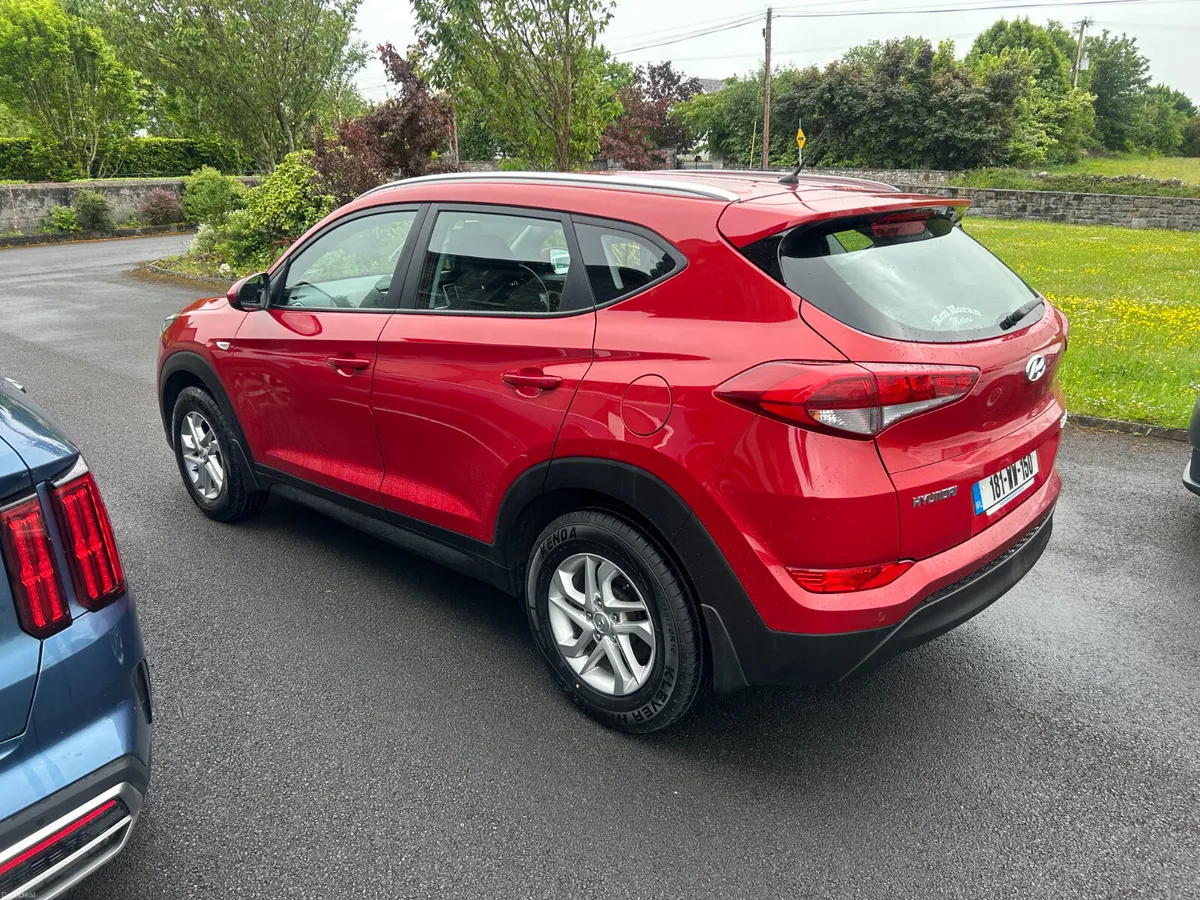 Hyundai Tucson Comfort 1.7 T/Dsl 2018 - Image 6