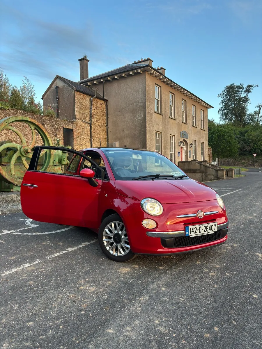 2014 FIAT 500 LOUNGE | 84,000KM | PANORAMIC ROOF - Image 1