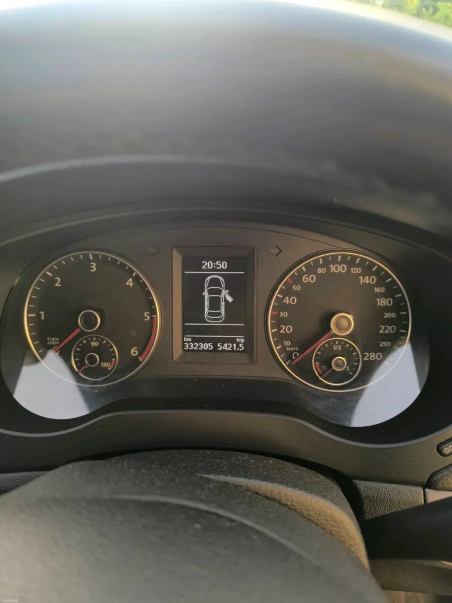 Volkswagen Jetta 2014 for Sale - Image 3