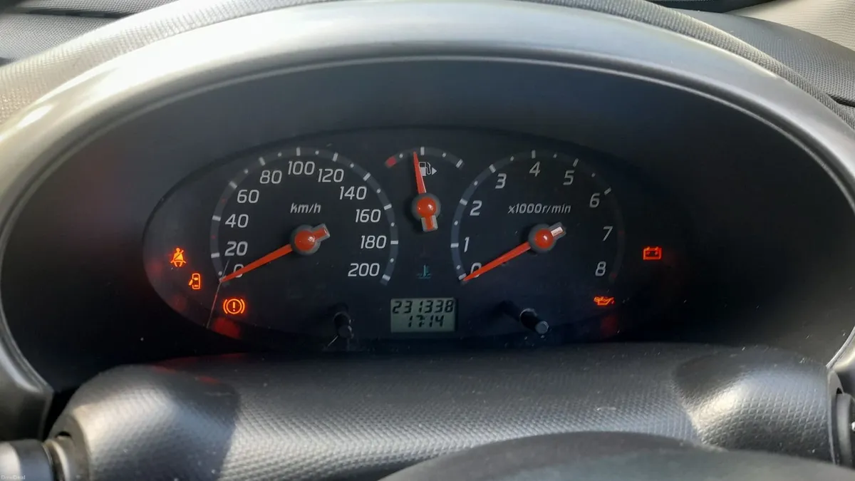 Nissan Micra 2006 1.0 Tax & Test just out. - Image 3