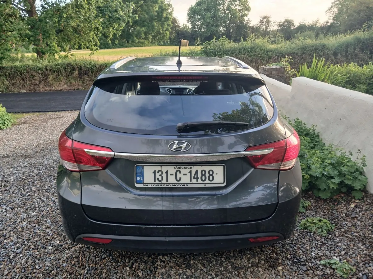 Hyundai i40 2013 NCT May 2027 - Image 4