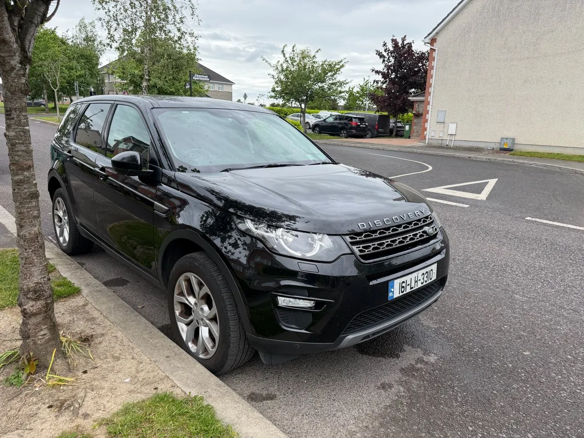 Land Rover discovery sport Automatic - Image 2