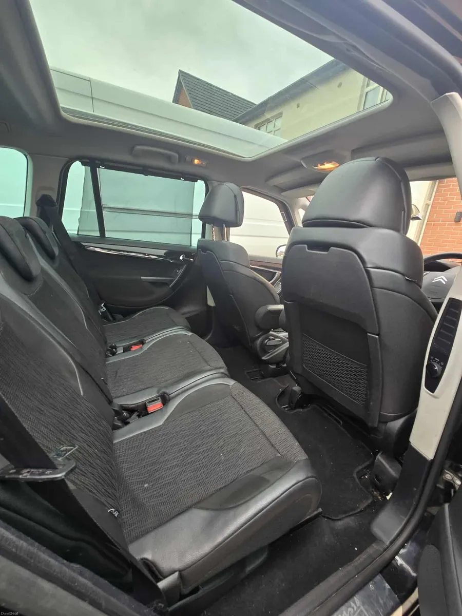 Citroen C4 Picasso 2012 Automatic/7 Seats - Image 4