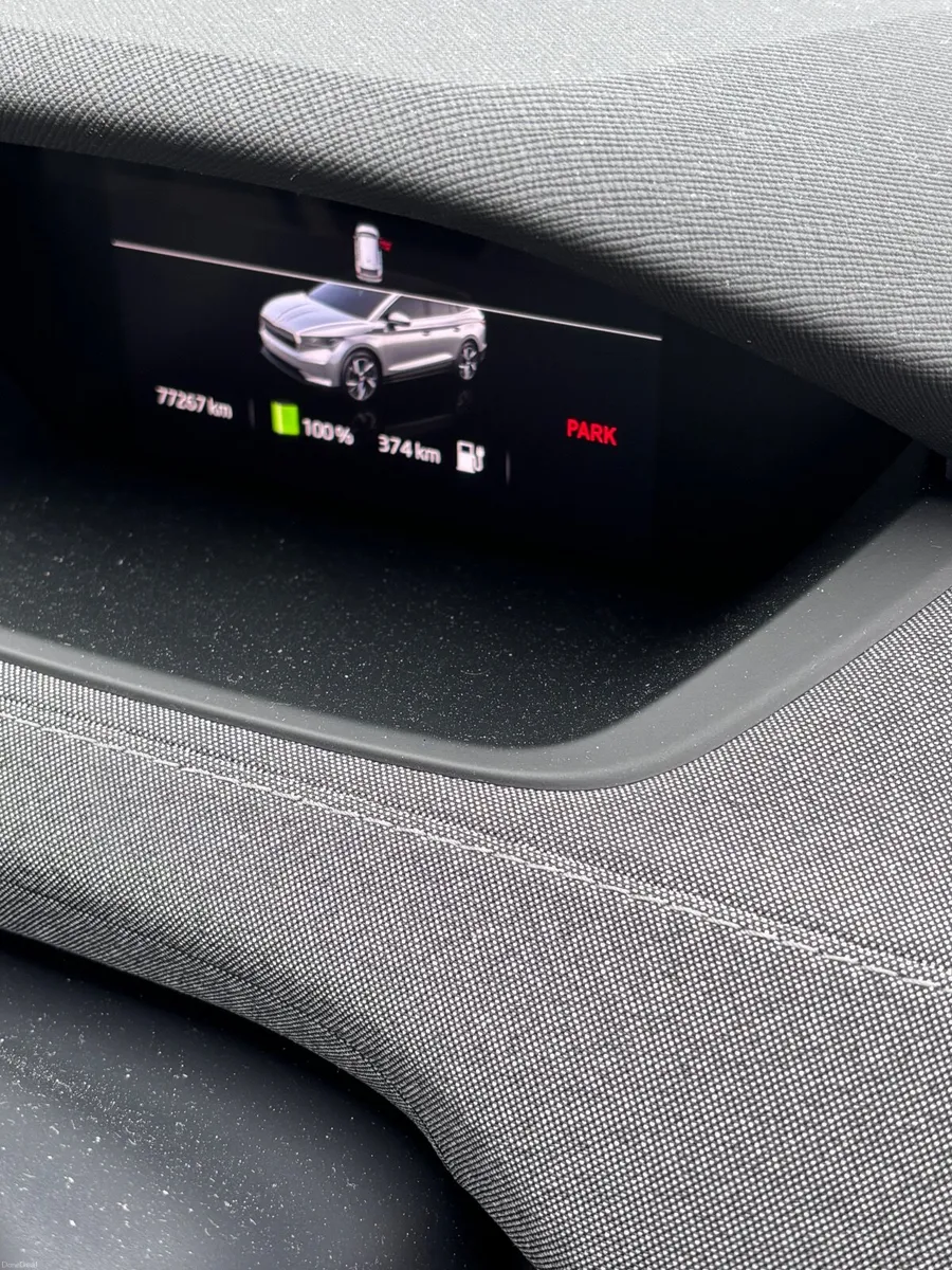 Skoda Enyaq 2023 - Image 4