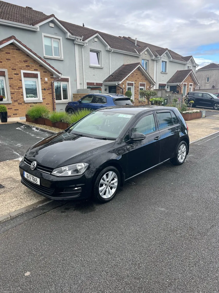 161 Volkswagen Golf BlueMotion - Image 1