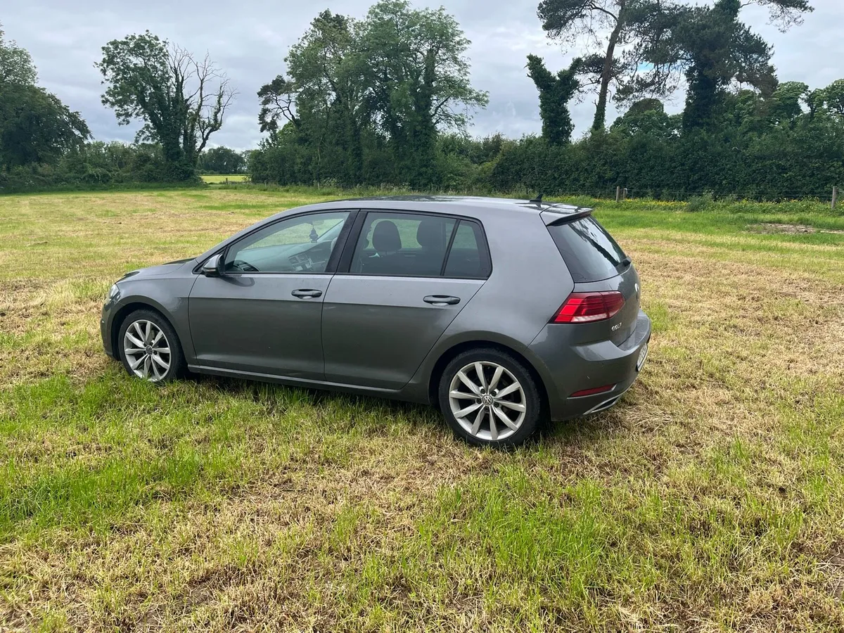 2017 Volkswagen Golf Highline 1.6 TDI - Image 3