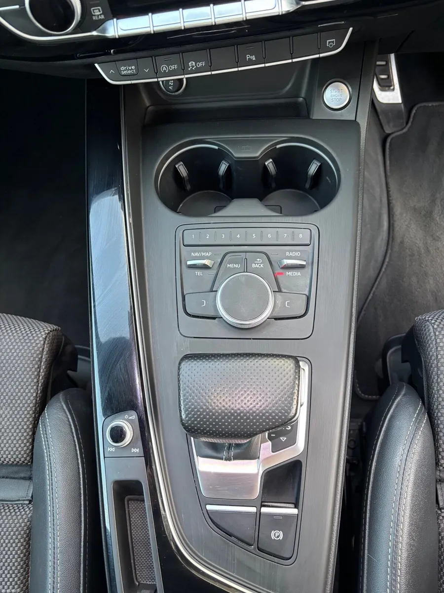 Audi A4 2017 - Image 4