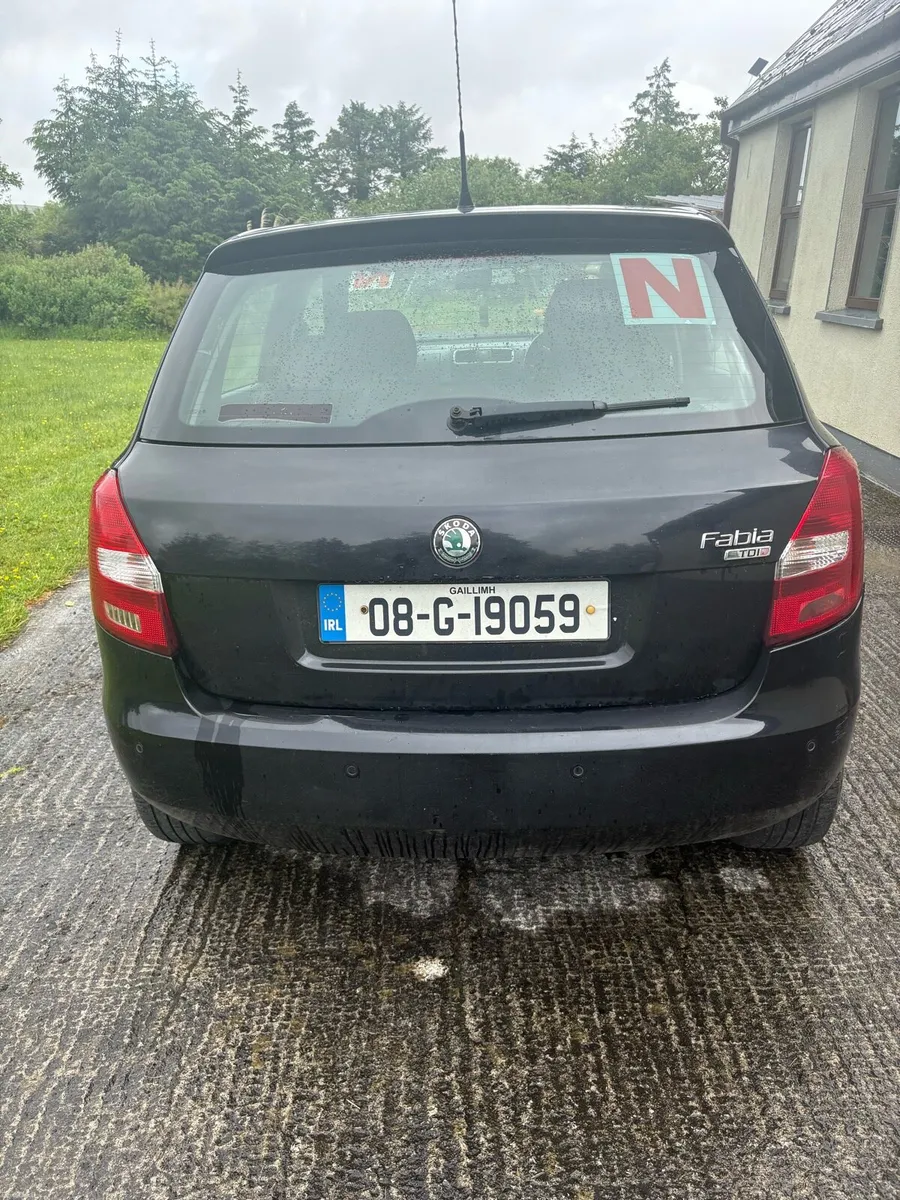 Small car - Image 1