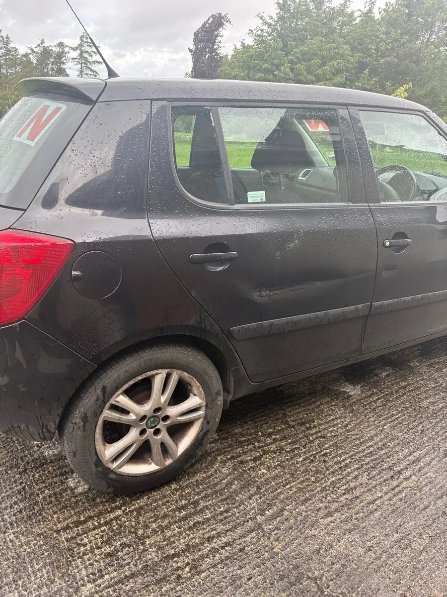 Small car - Image 2