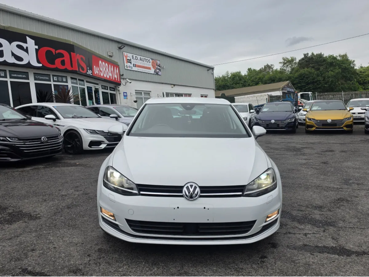 Volkswagen Golf 1.4 TSI AUTOMATIC - REVERSE CAMERA - Image 2