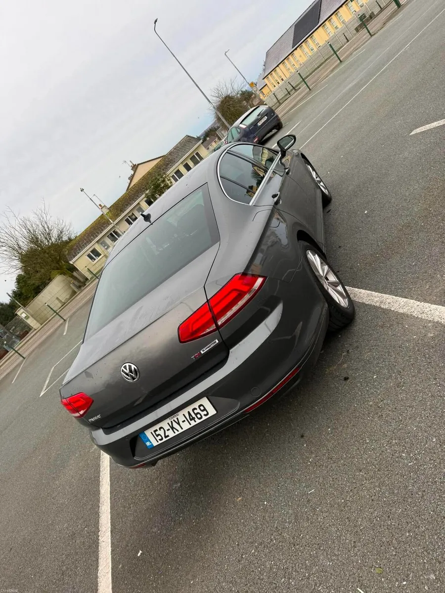 Vw Passat 1.6Tdi - Image 4
