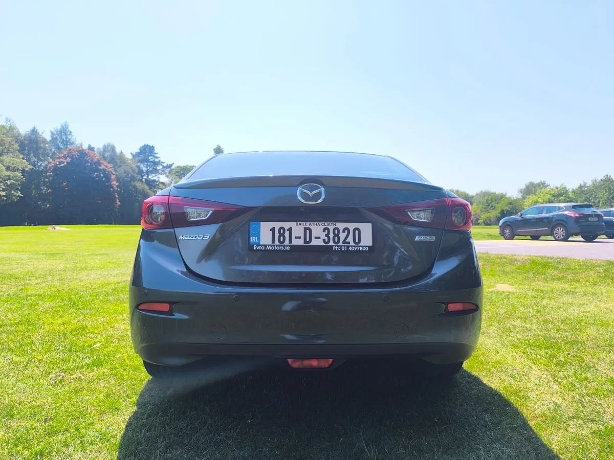 2018 Mazda 3 Platinum 1.5 - Image 5