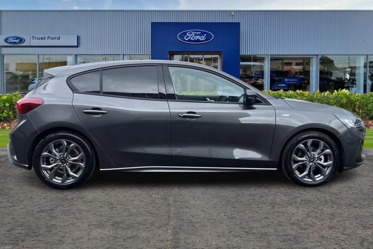 Ford Focus ST-Line - Image 3