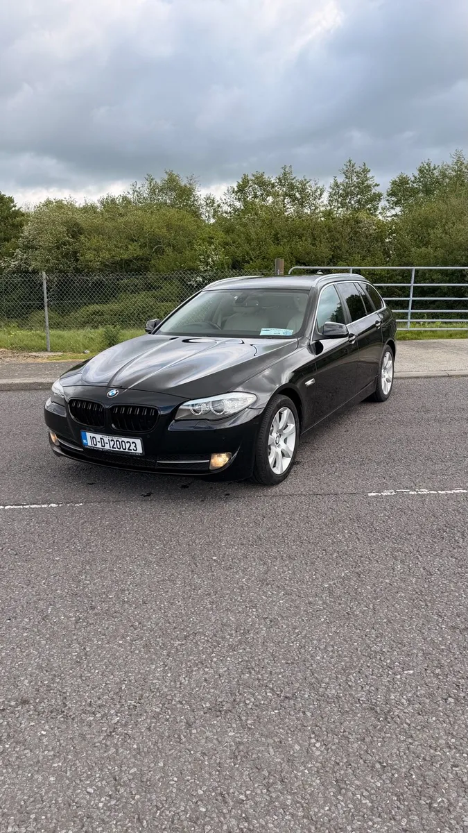 BMW 520 F11 aromatic New NCT - Image 5