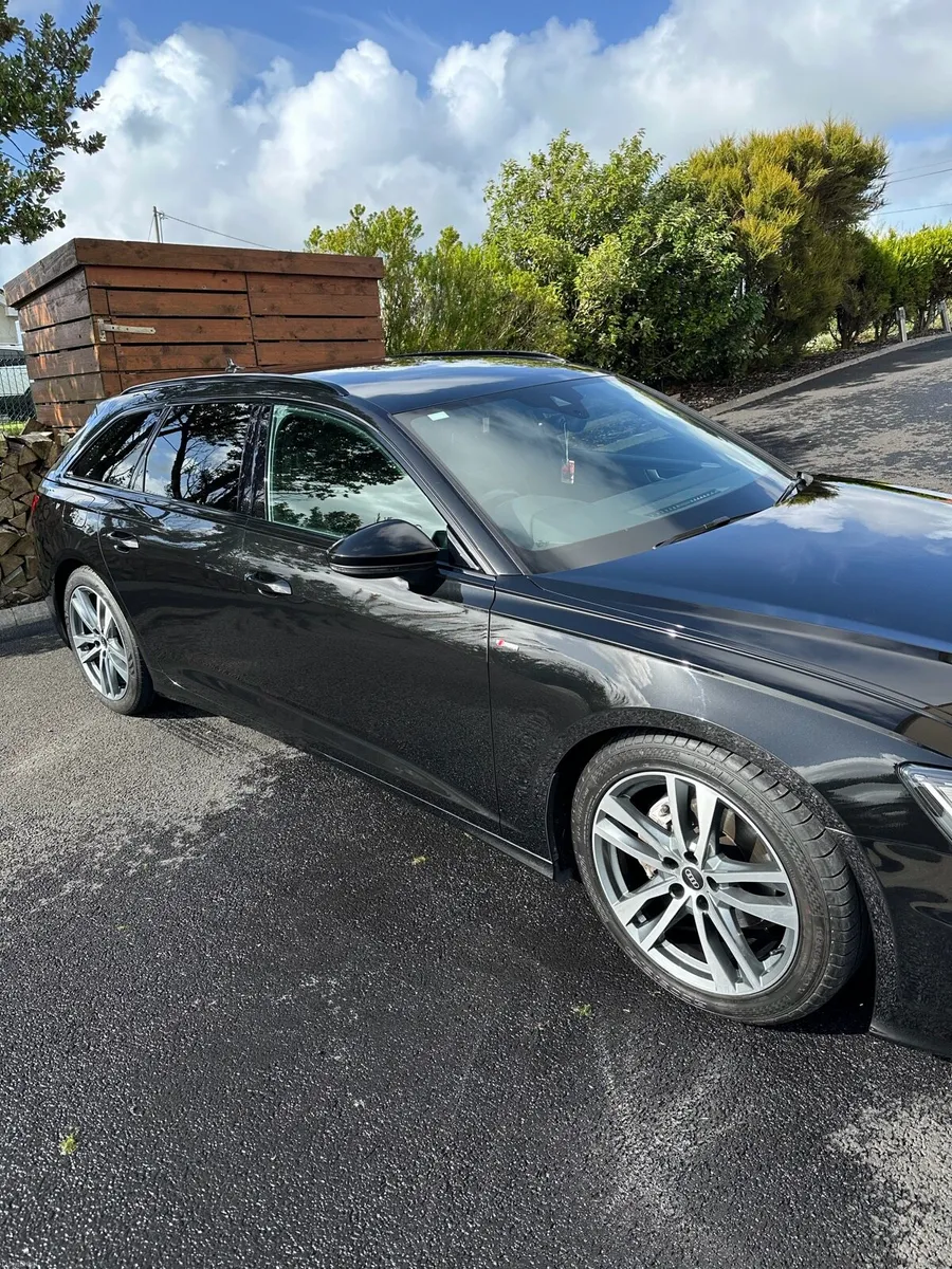 AUDI A6 ESTATE - Image 2