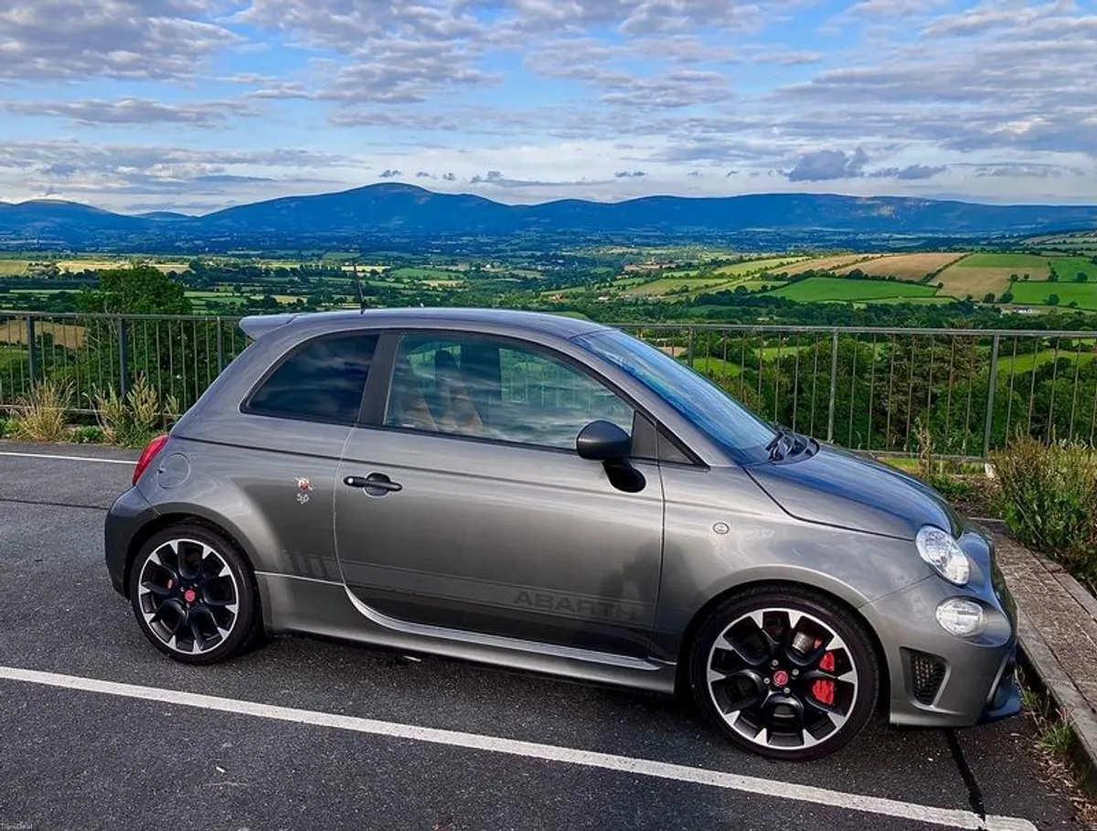 2017 Abarth 595 Competitzione - Image 1