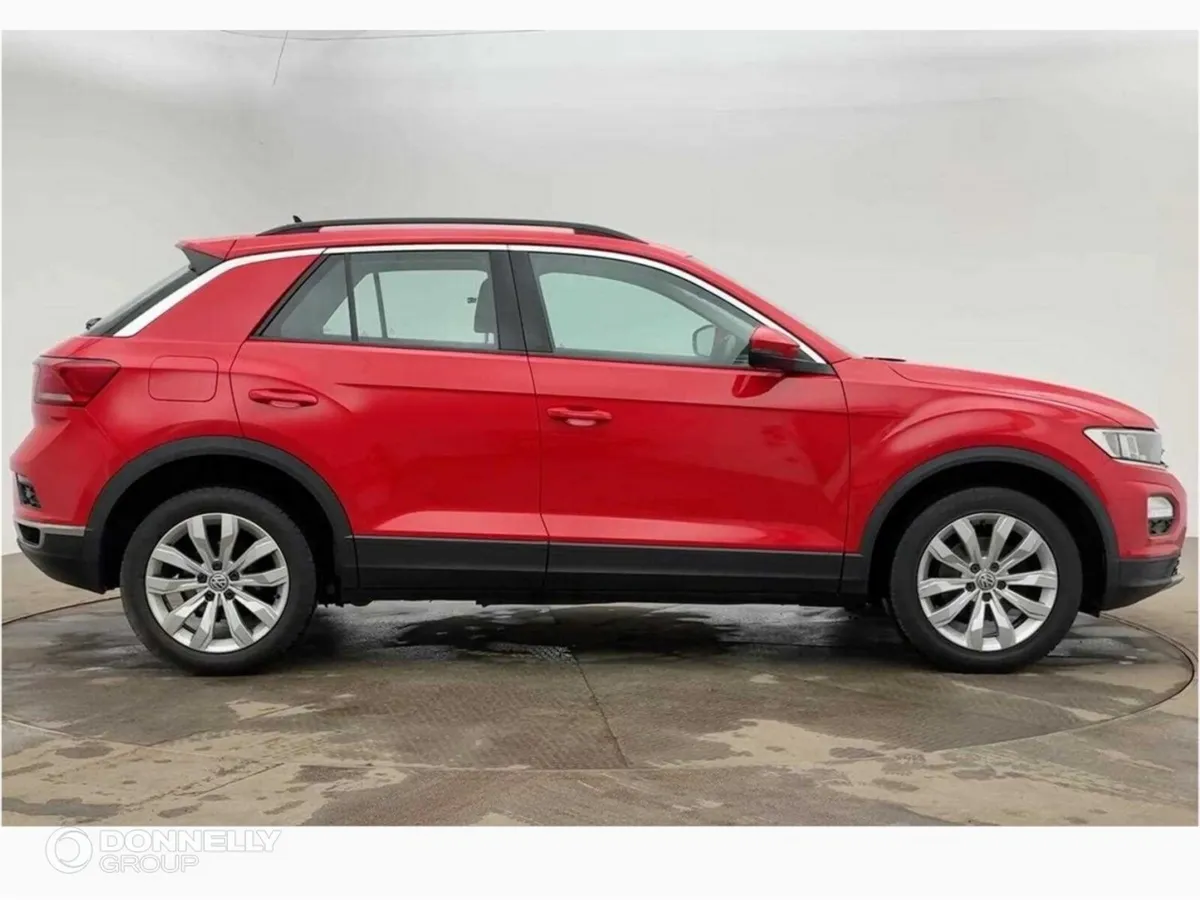 Volkswagen T-roc Hatchback SE - Image 4