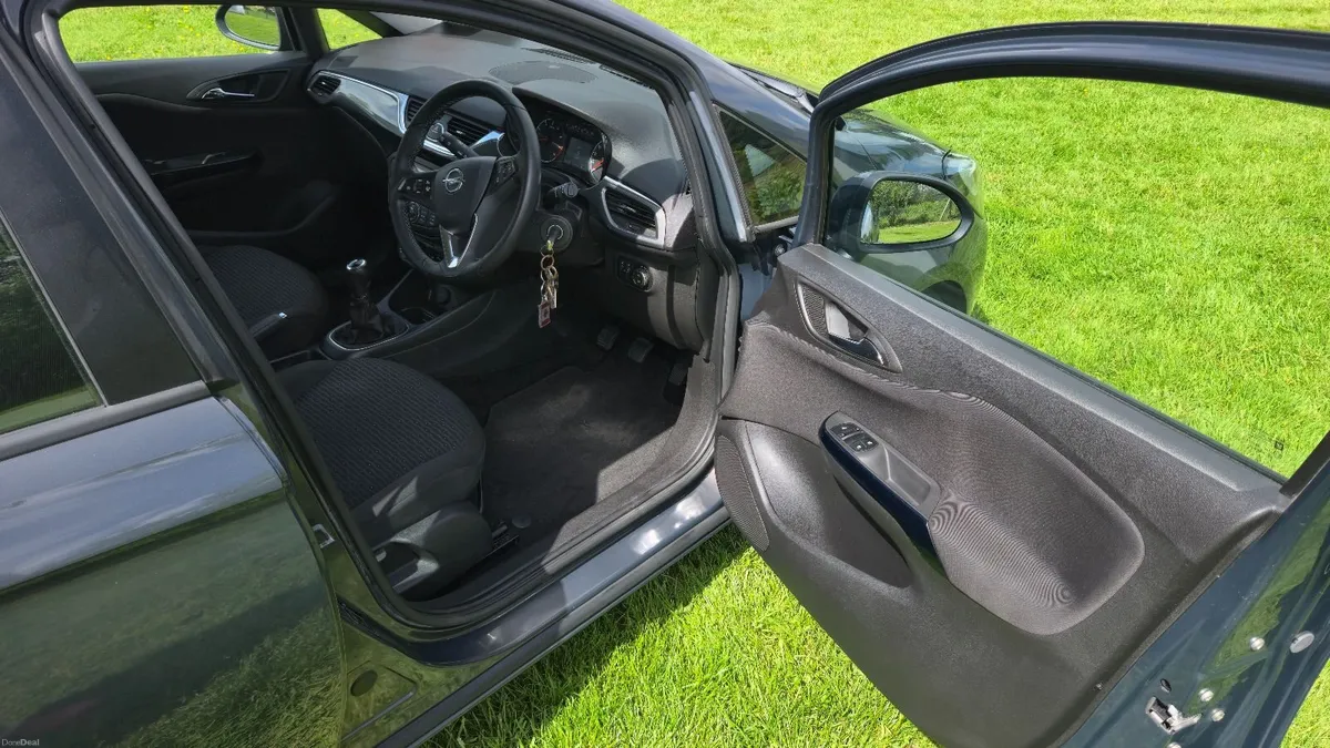 Opel Corsa 2017 - Image 3