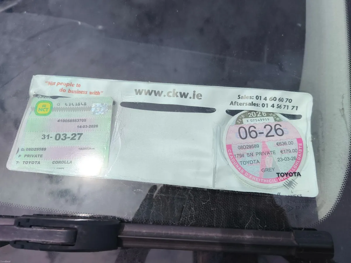 Toyota Corolla 2008 for parts or repair - Image 3