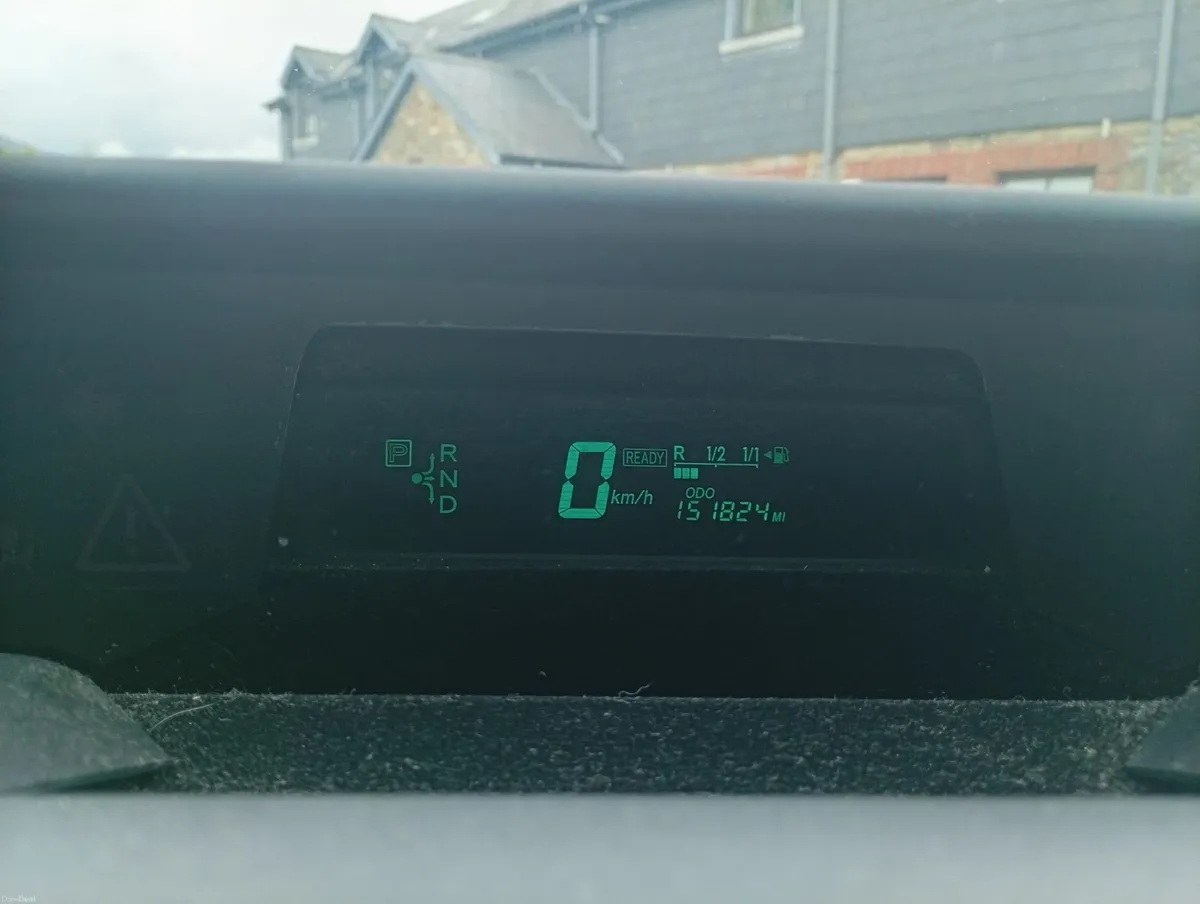 Toyota Prius 2005 - Image 4