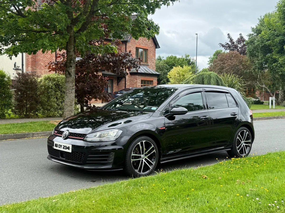 2016 Volkswagen Golf GTD 2.0 - Image 1