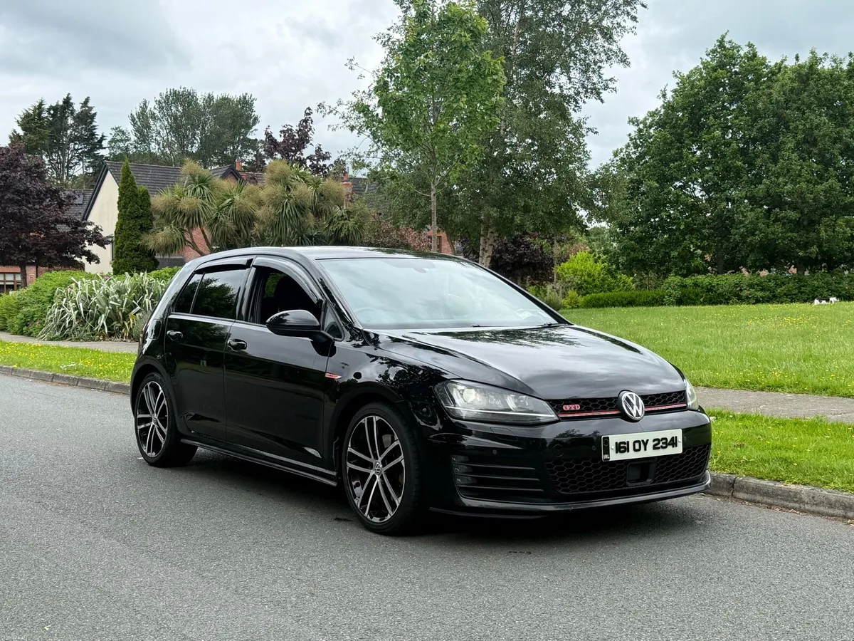 2016 Volkswagen Golf GTD 2.0 - Image 3