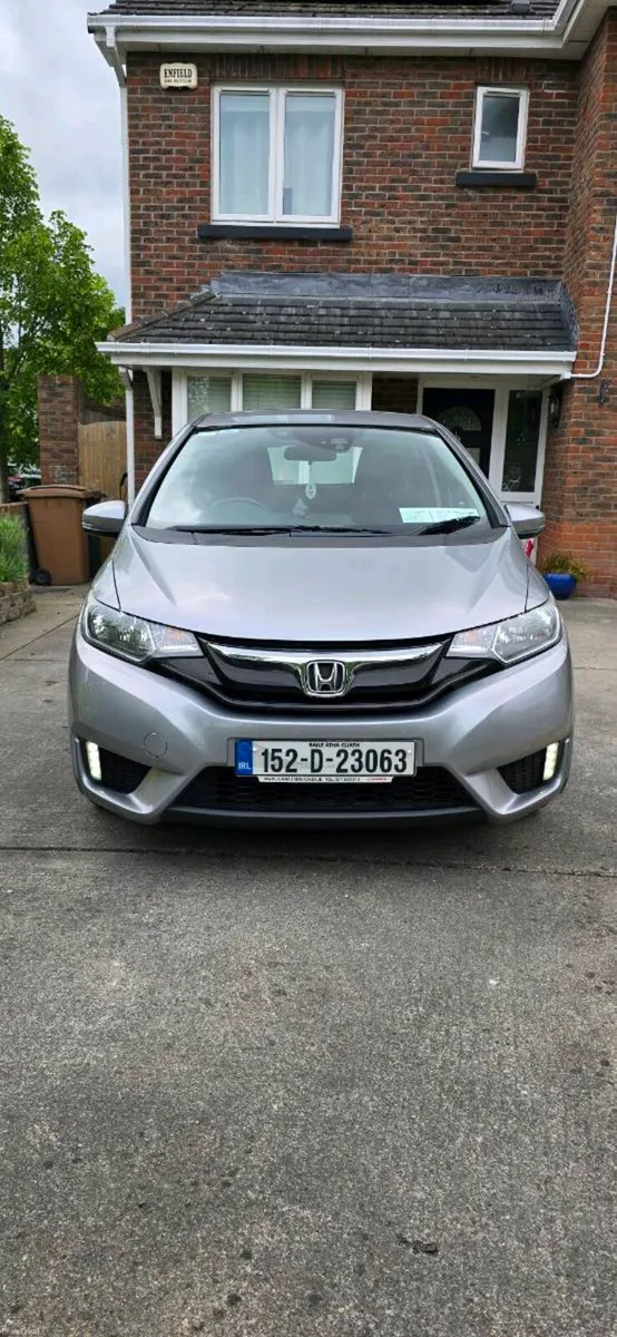 2015 (152) Honda Jazz 1.2 i-VTEC Petrol - Image 1