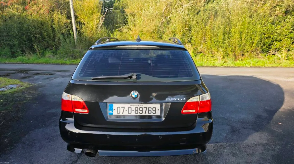 BMW 520d for part or repair - Image 4