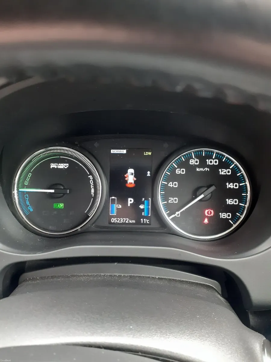 Mitsubishi Outlander 2018 - Image 3