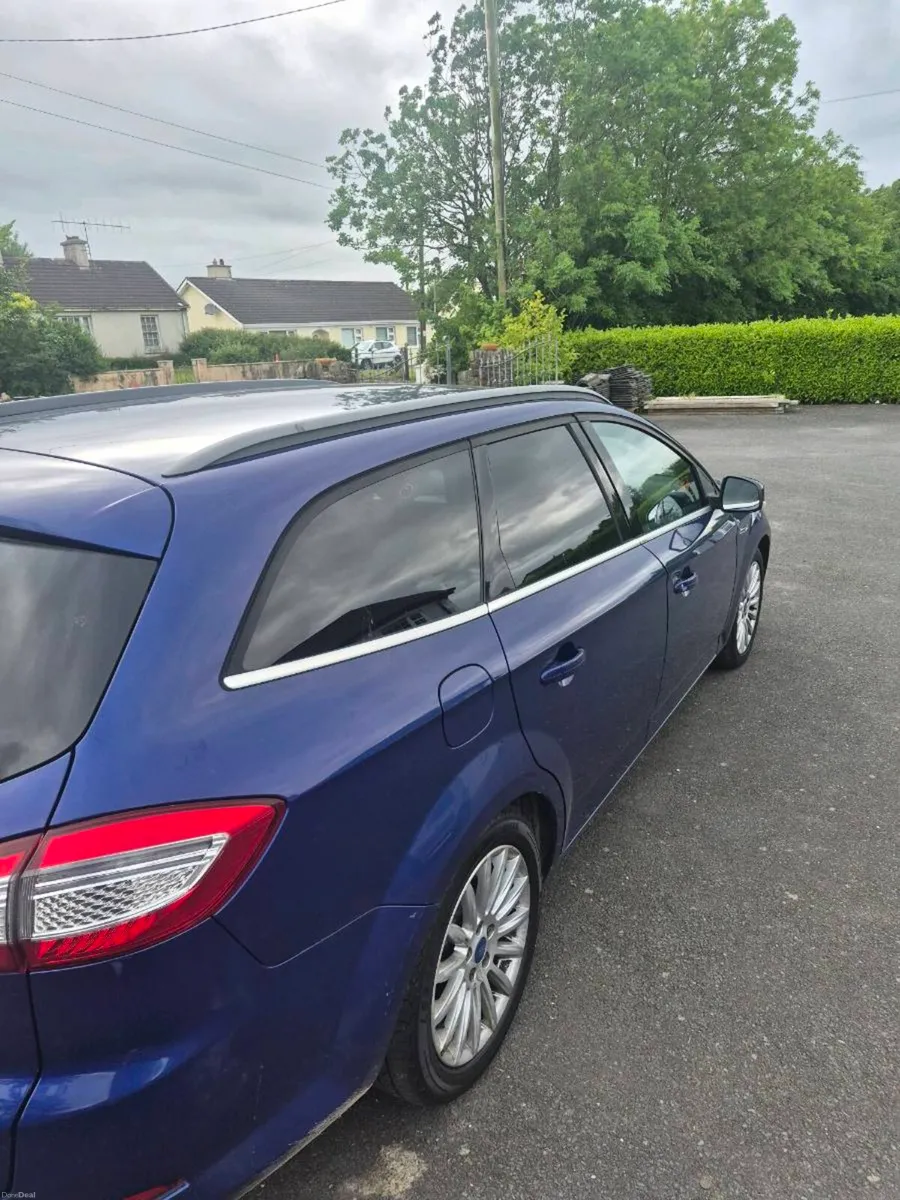 Ford mondeo - Image 4
