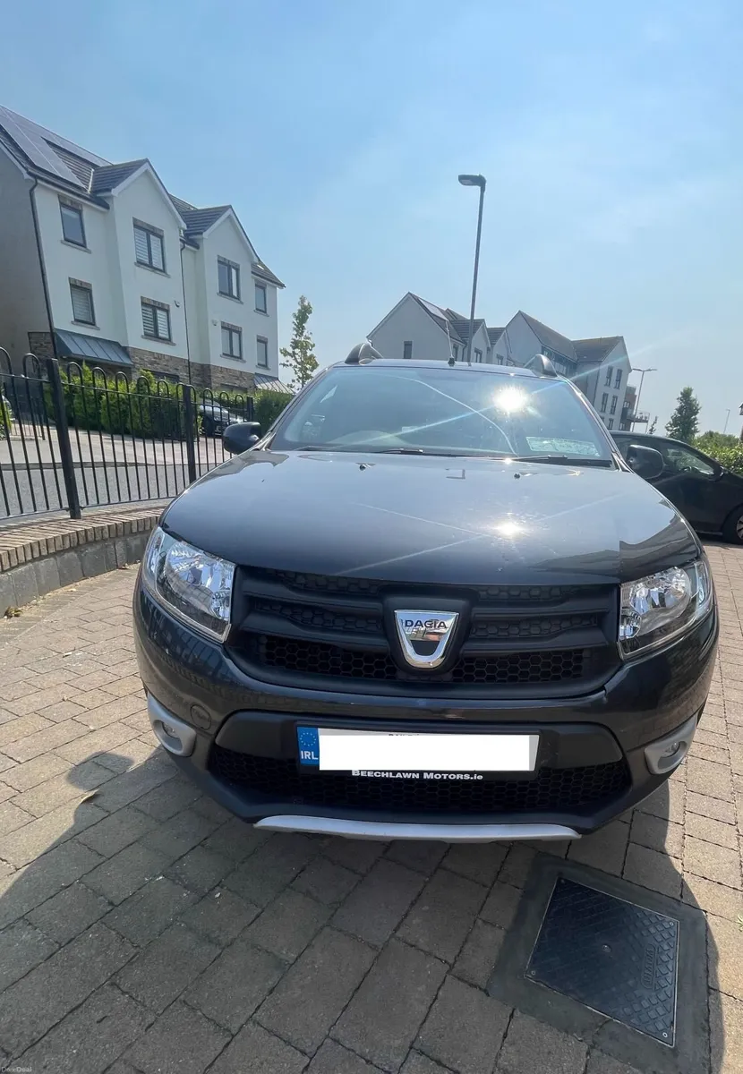 Dacia Sandero 2016 - Image 1