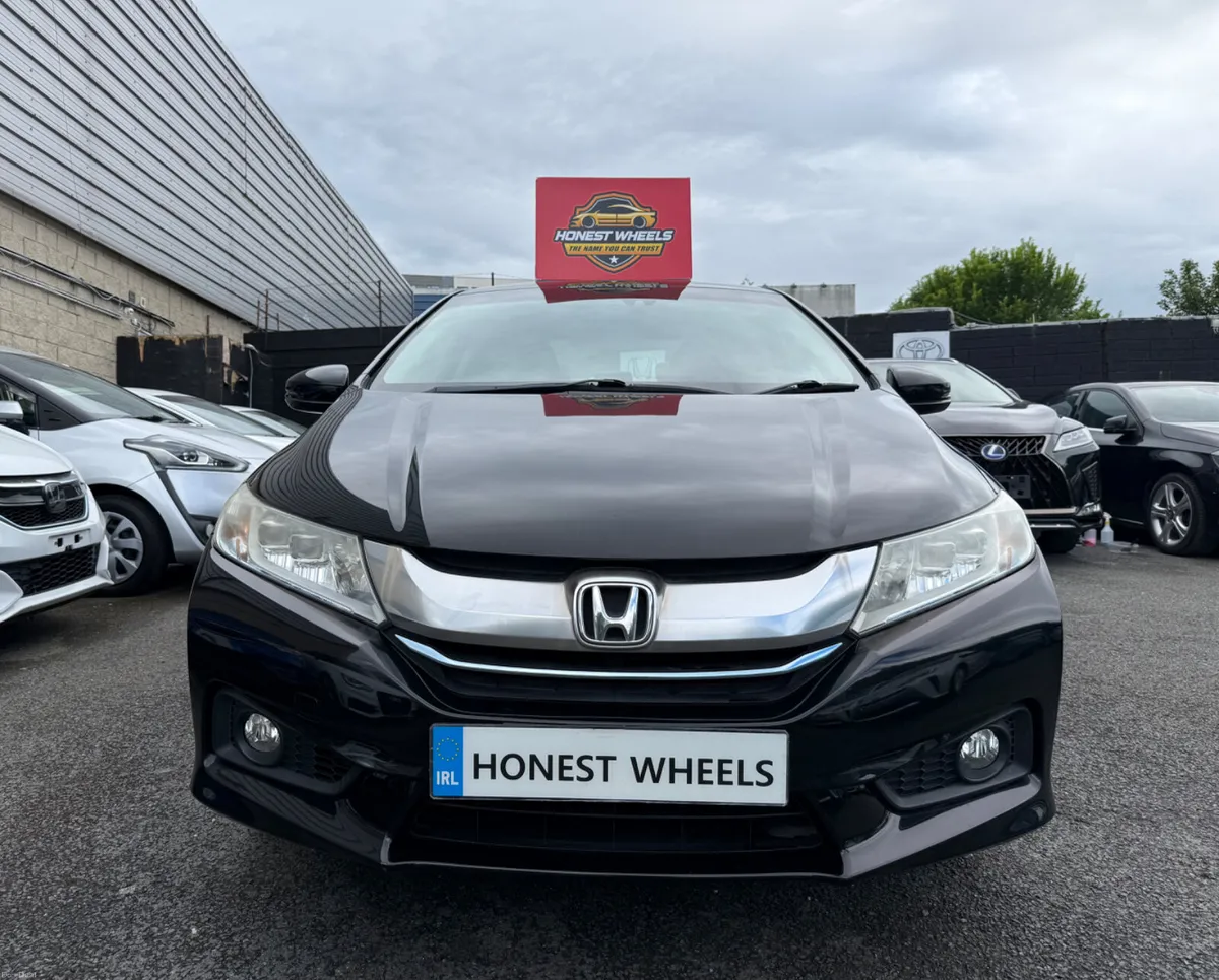 2014 Honda Grace 1.5 Petrol Hybrid Automatic - Image 1