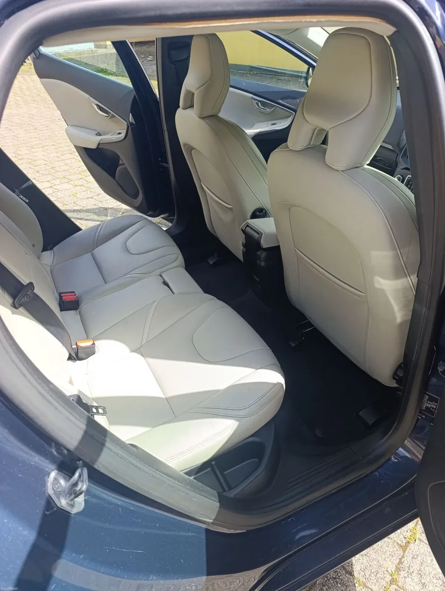 Volvo V40 1.6 d   fresh NCT - Image 5