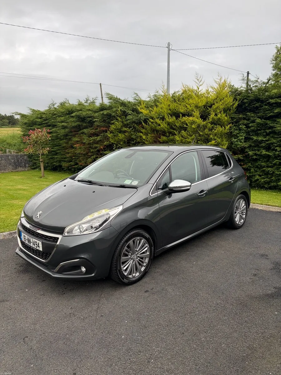 161 Peugeot 3008 1.2 Petrol  - Top Spec - Image 1