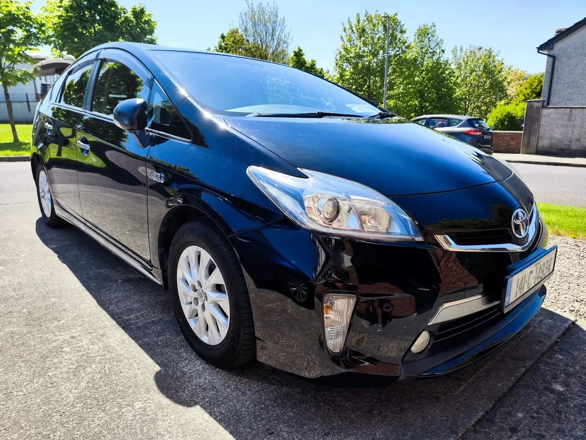 2014 Toyota Prius Plug-In!1Owner!New NCT!55000Mls! - Image 2