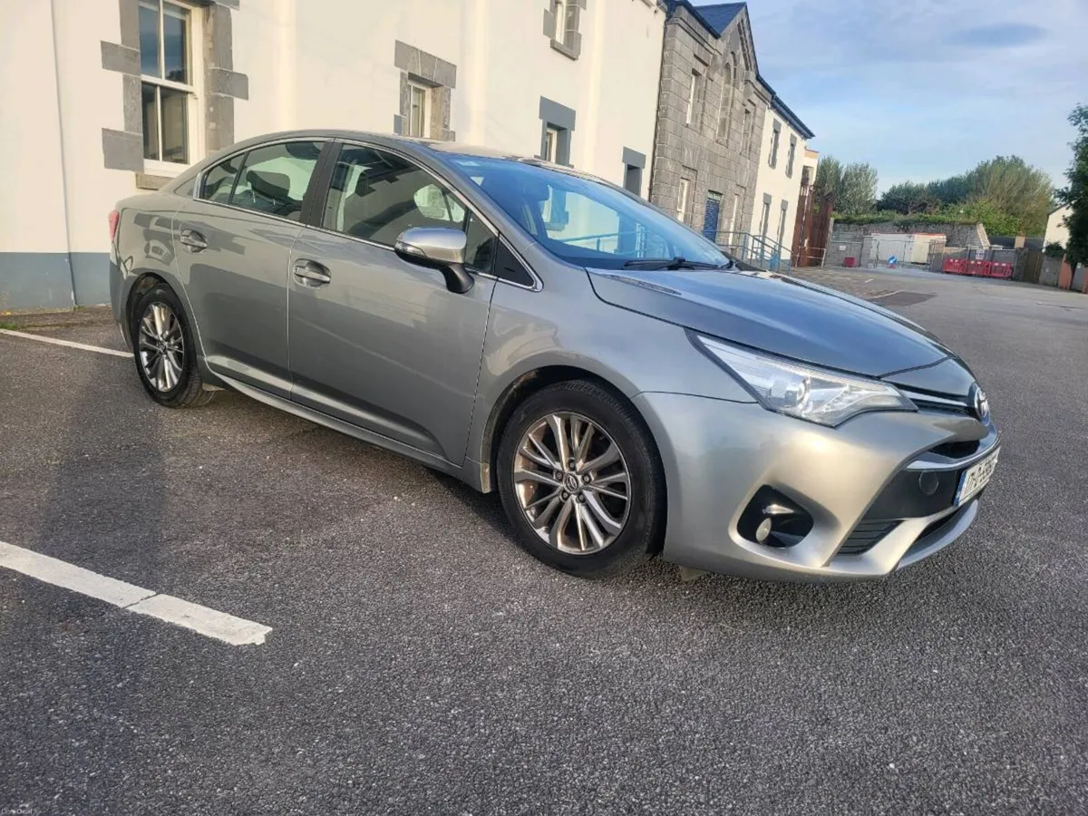 SPOTLESS 171 TOYOTA AVENSIS 1.6 D4D NCT/TAXED. - Image 1