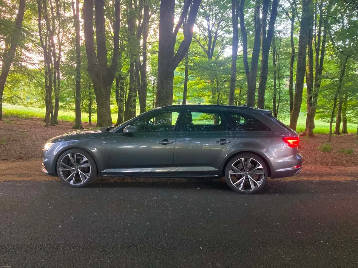 Audi A4 2018 - Image 2