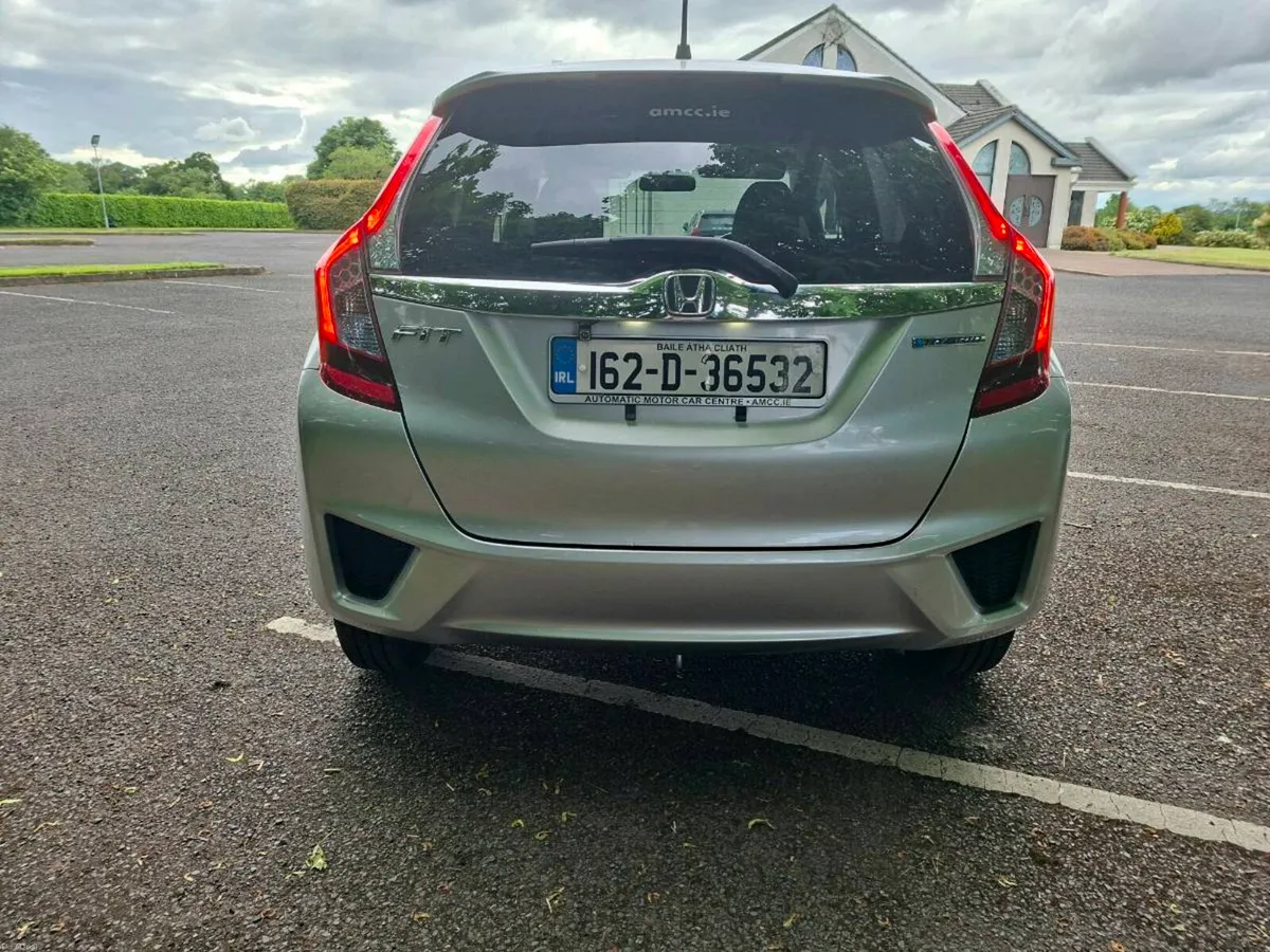 Honda Fit - Image 4