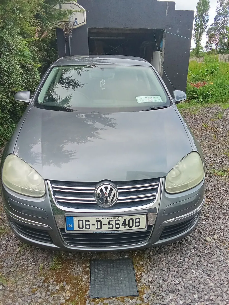 Volkswagen Jetta 2006 - Image 1