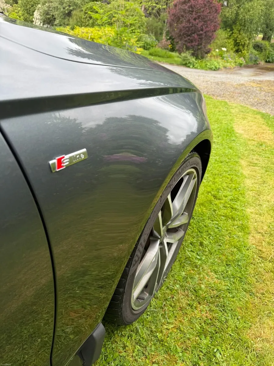 Audi A6 2017 - Image 2